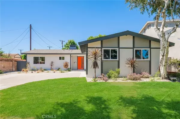 27317 Banuelo Avenue, Saugus, CA 91350