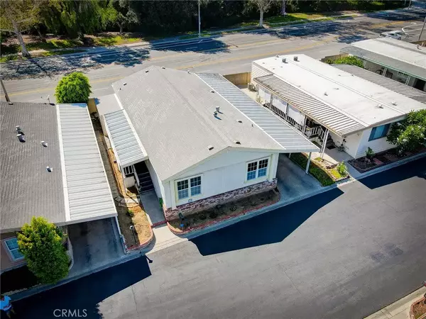 Brea, CA 92821,1051 Site #40