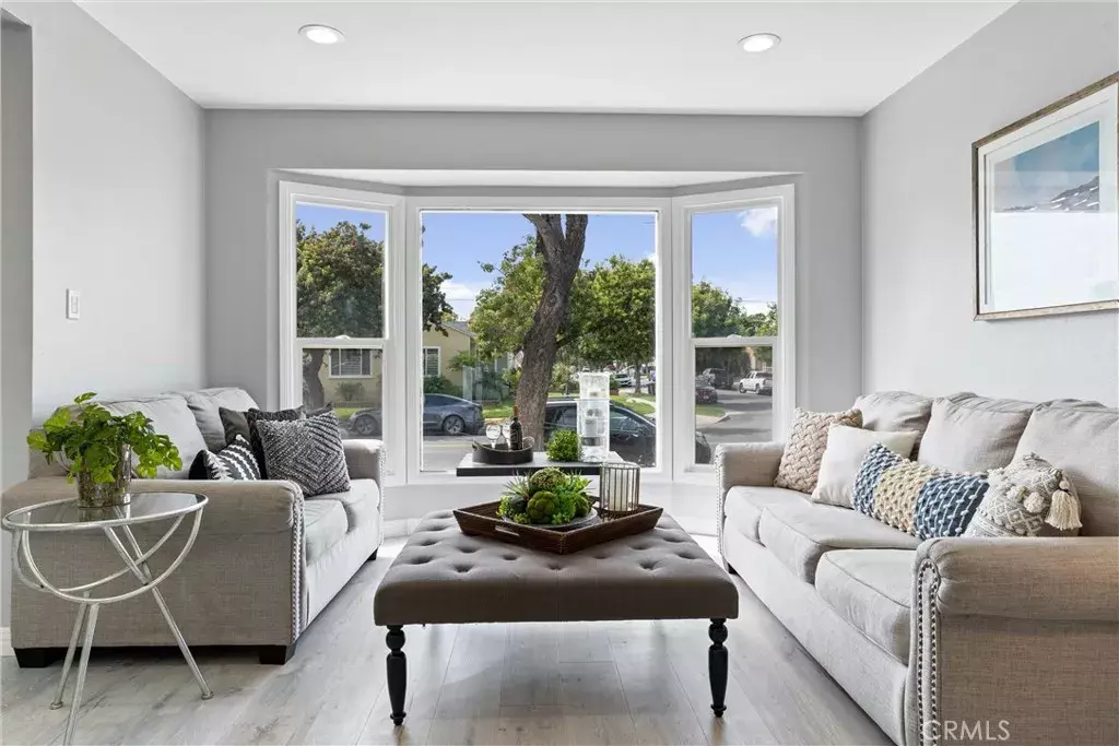 Lakewood, CA 90712,4818 Obispo Avenue