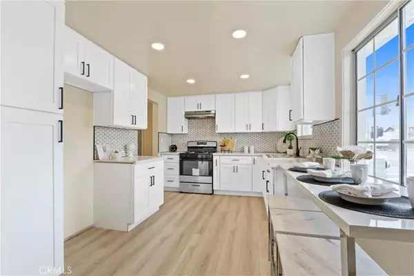 North Hollywood, CA 91605,8169 Coldwater Canyon Avenue