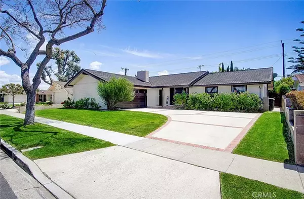 2682 Salmon Drive, Rossmoor, CA 90720