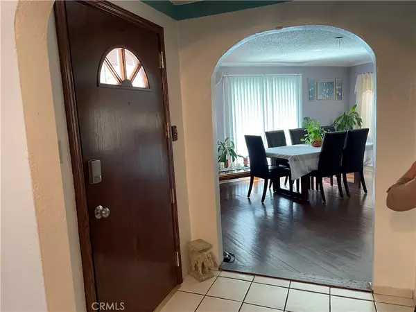 Ontario, CA 91761,303 E Francis Street