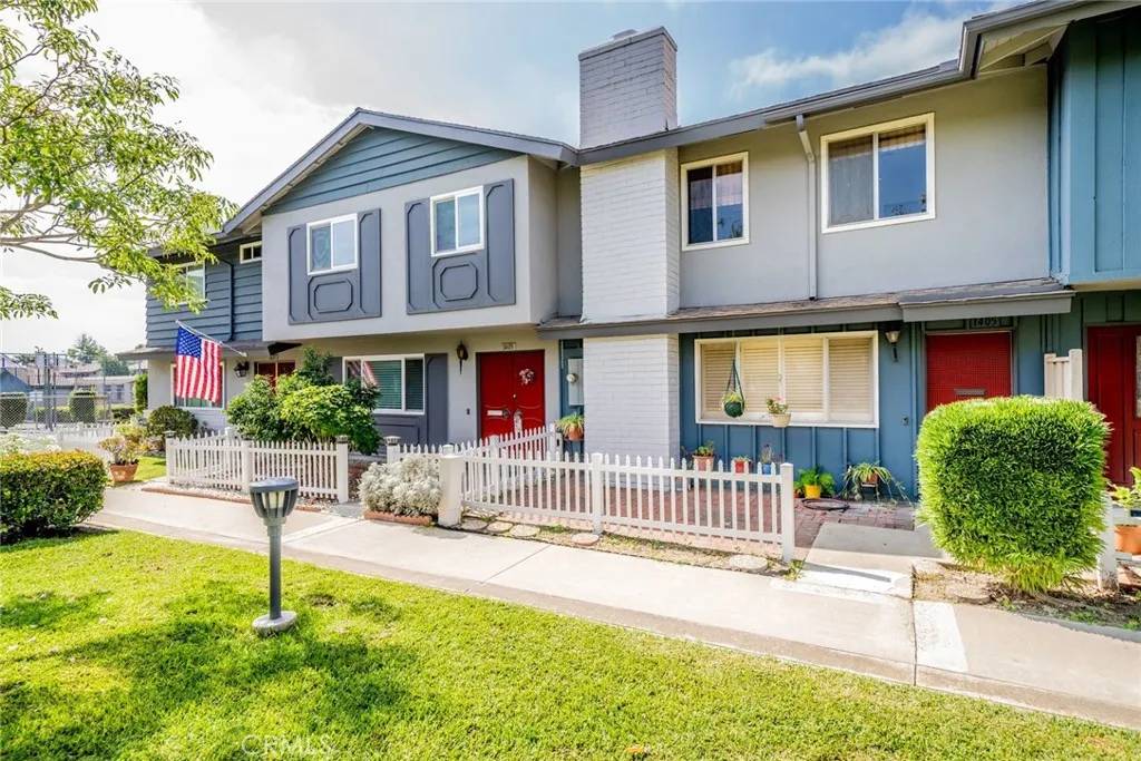 1405 Sycamore Avenue, Tustin, CA 92780
