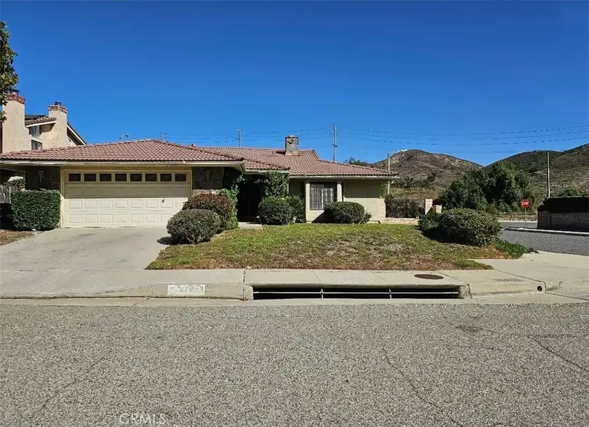 27903 Via Amistosa, Agoura Hills, CA 91301