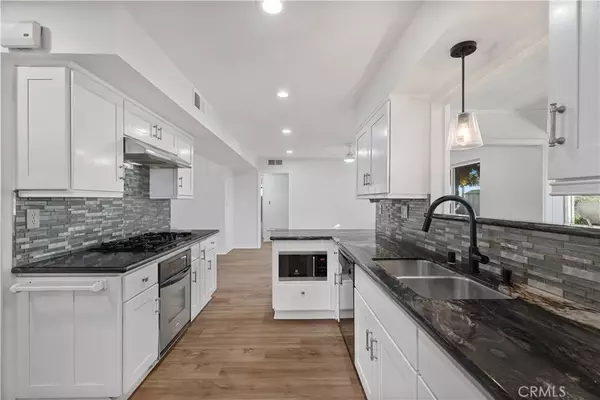 27345 El Rancho Drive, Sun City, CA 92586