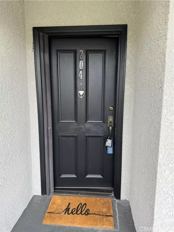 Northridge, CA 91324,19029 Nordhoff Street #204