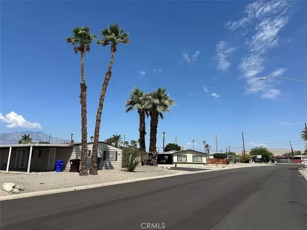 Thousand Palms, CA 92276,32060 Oakland