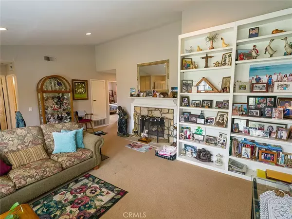 La Habra, CA 90631,211 Kensington Lane