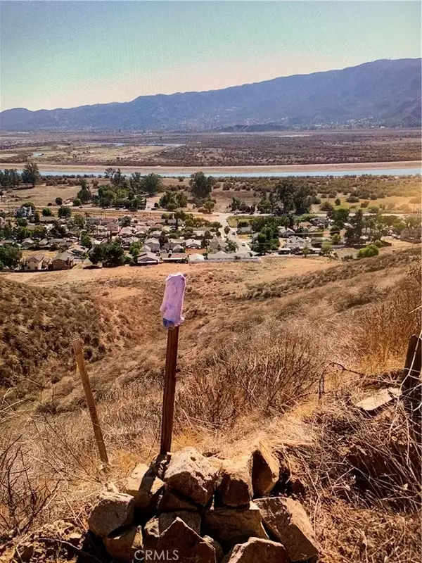 Lake Elsinore, CA 92530,0 Ridge