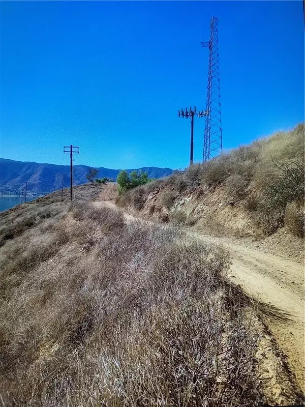 Lake Elsinore, CA 92530,0 Ridge