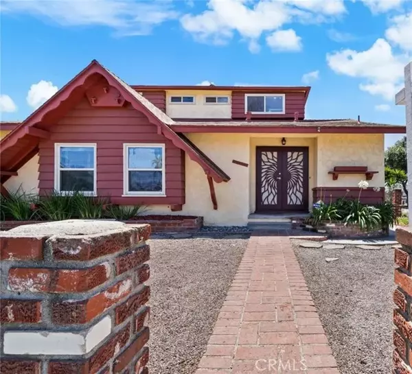 Lakewood, CA 90715,12428 207th Street