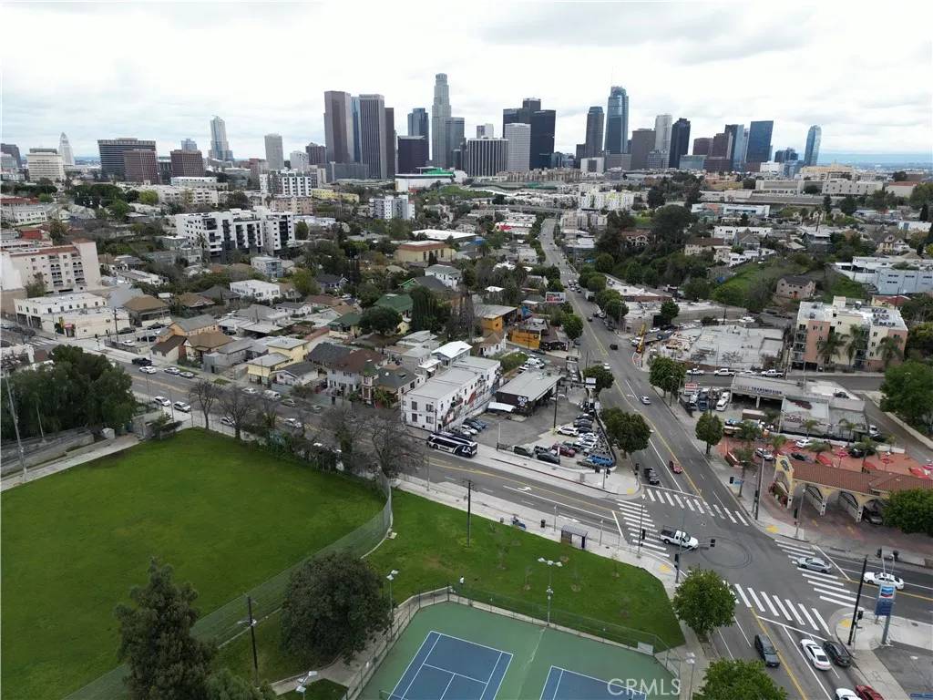 Los Angeles, CA 90026,1530 W Temple Street