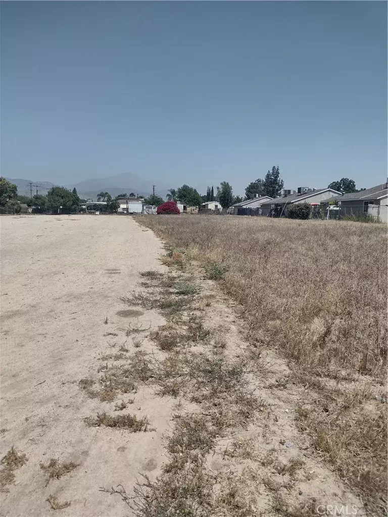 San Bernardino, CA 92410,0 Mckinley