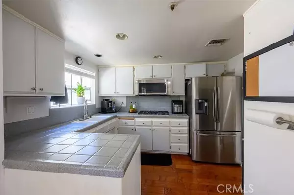 Monrovia, CA 91016,313 Genoa Street #1