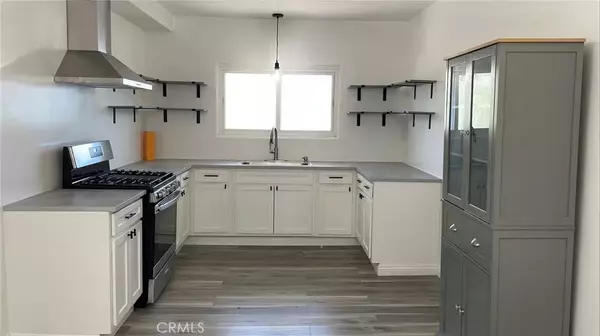 221 W Buckthorn Street #20, Inglewood, CA 90301