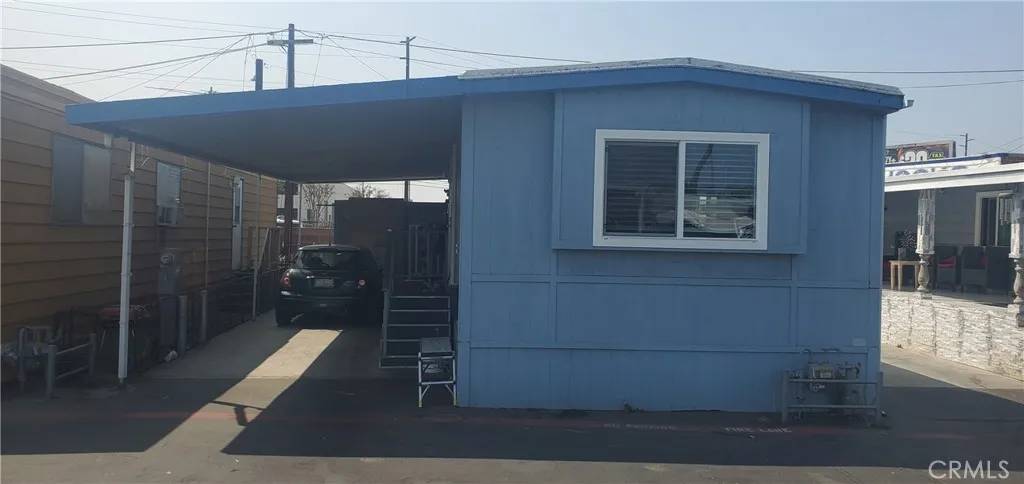 9097 Rosecrans #3, Bellflower, CA 90706