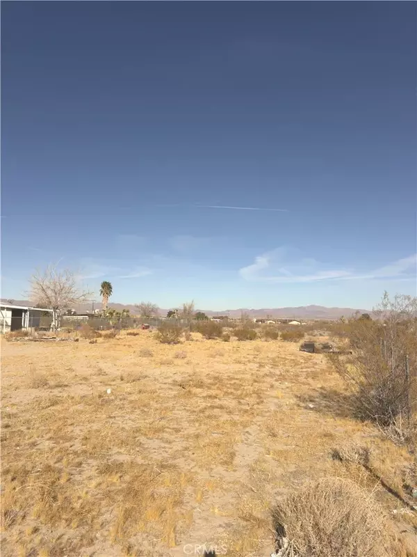 Lucerne Valley, CA 92356,9439 Blackhawk Trail