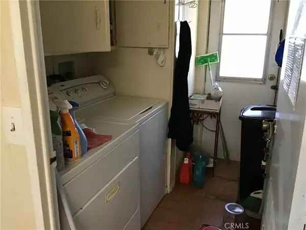 Ontario, CA 91761,1855 E Riverside #293