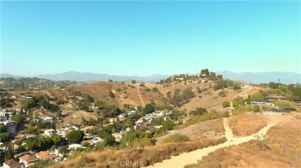 Los Angeles, CA 90031,2927 North Thomas