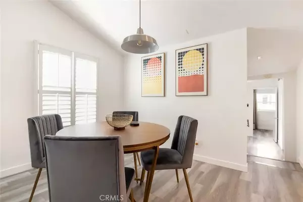 Long Beach, CA 90804,1071 Newport Avenue