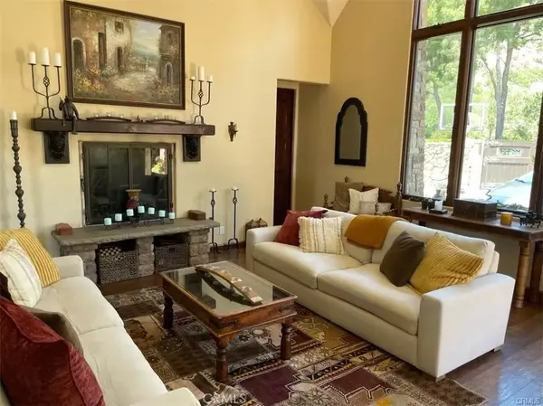 Malibu, CA 90265,2701 Barrymore Drive