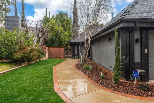 West Hills, CA 91304,8382 Sale Avenue