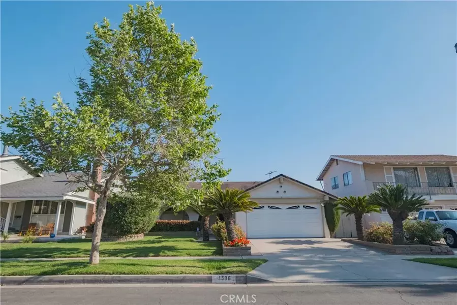 1506 West Sharon Road, Santa Ana, CA 92706