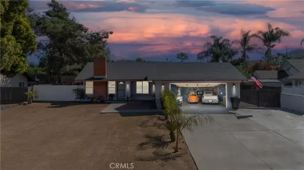 Riverside, CA 92503,10992 Stonehenge Place