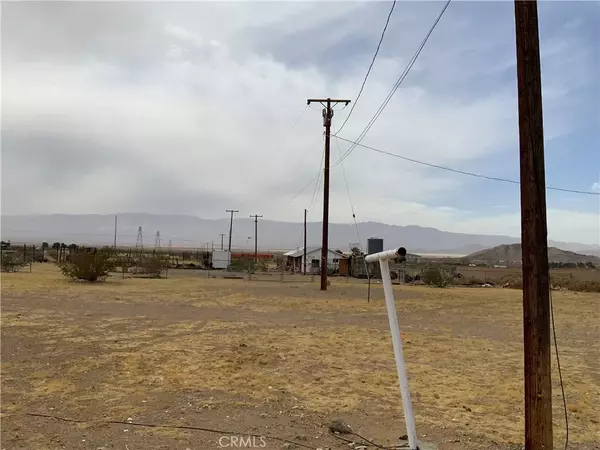 Lucerne Valley, CA 92356,16962 Huff Road