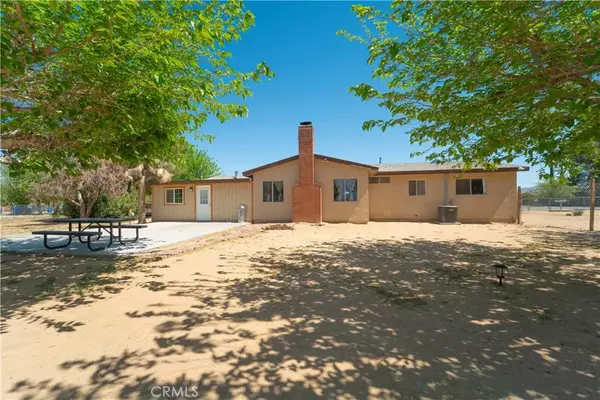 Apple Valley, CA 92308,21215 Multnomah Road