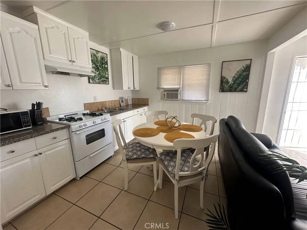 9723 Belmont St Street #9723 1/2, Bellflower, CA 90706