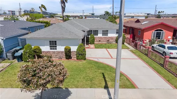 Gardena, CA 90249,2915 W 129th Place