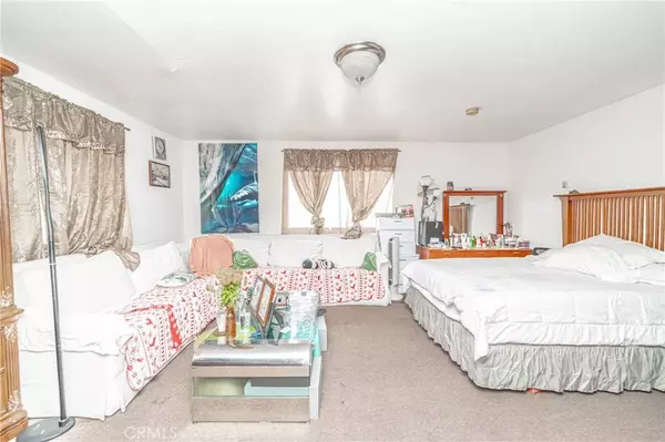 Compton, CA 90221,14618 Butler Avenue