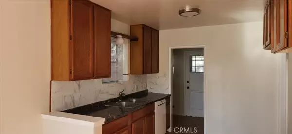 Santa Fe Springs, CA 90670,10619 Roseton Avenue