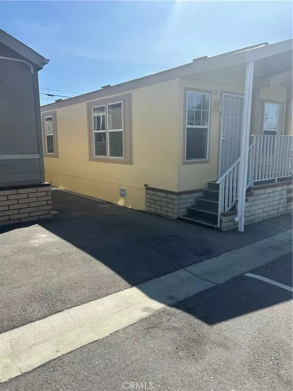 Bellflower, CA 90706,17820 Lakewood #12