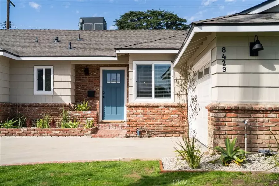 8429 Oso Avenue, Winnetka, CA 91306