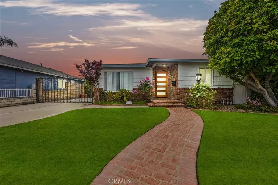 6317 Downey Avenue, Long Beach, CA 90805