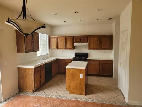 Moreno Valley, CA 92555,28140 Belleterre Avenue