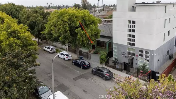 Los Angeles, CA 90011,1124 E 25th Street