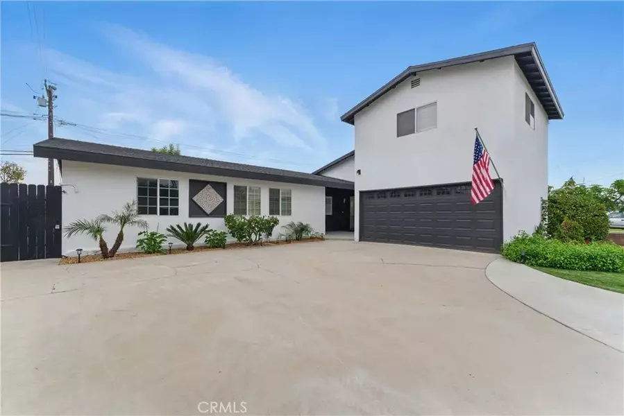 1982 10th Street, La Verne, CA 91750
