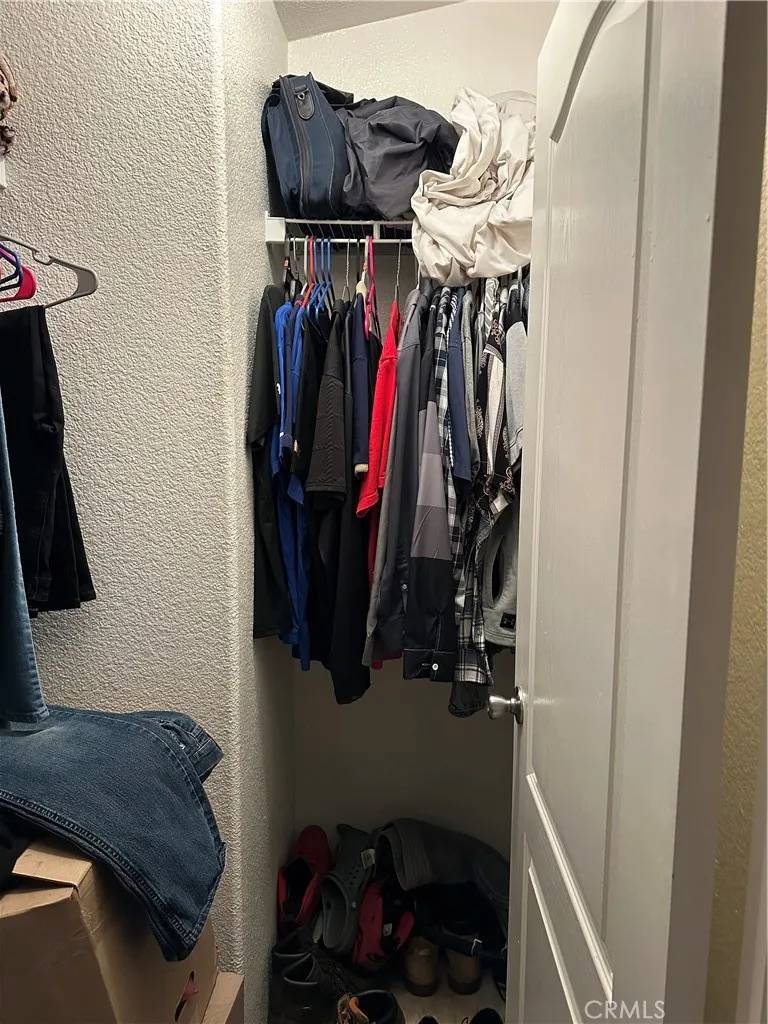 Downey, CA 90241,12265 Woodruff