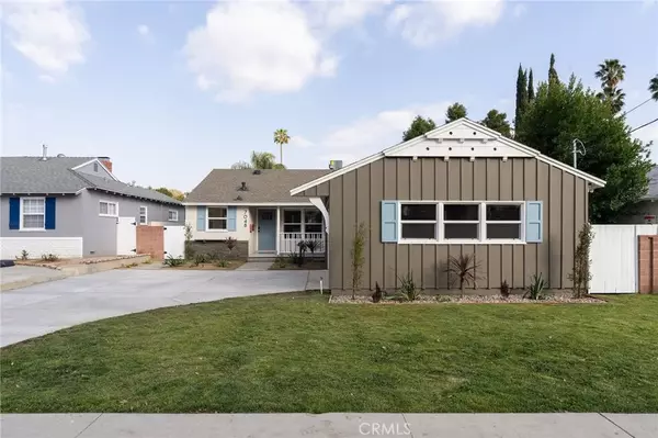 Lake Balboa, CA 91406,7048 Mclennan Avenue