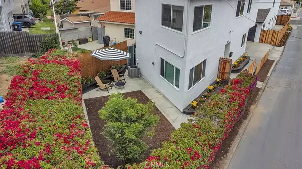 Wilmington, CA 90744,1121 E Opp Street