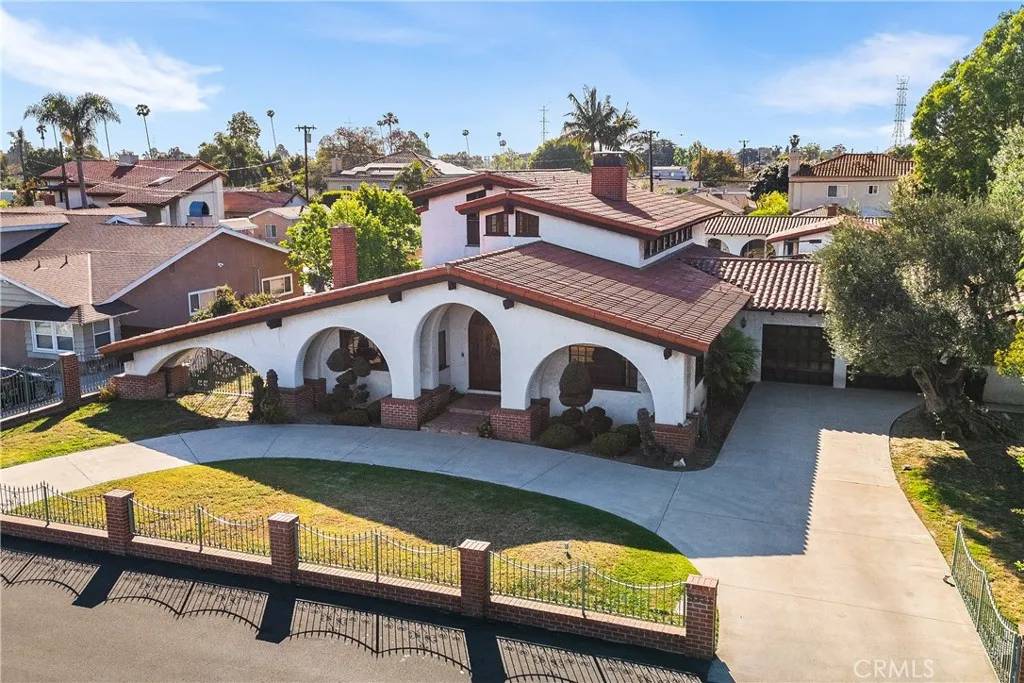 Downey, CA 90240,9221 Rives Avenue