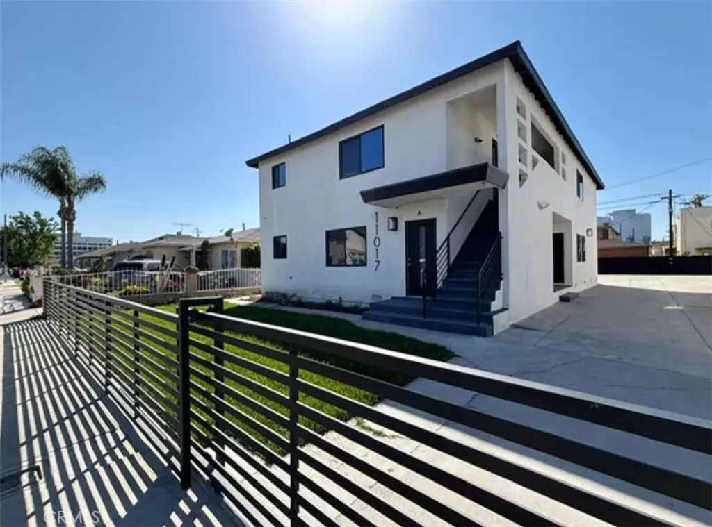 Lynwood, CA 90262,11017 Carson Drive #D