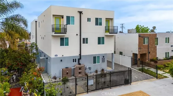 Los Angeles, CA 90047,1643 W 82nd Street