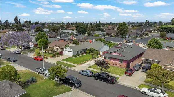 Downey, CA 90242,13503 Gunderson Avenue