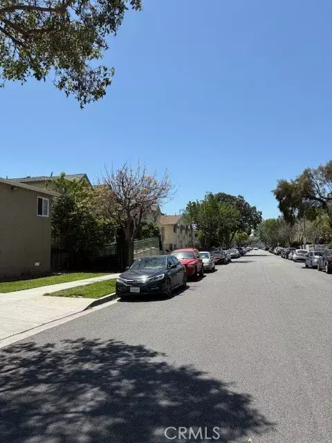 Burbank, CA 91502,216 W Tujunga Avenue #A