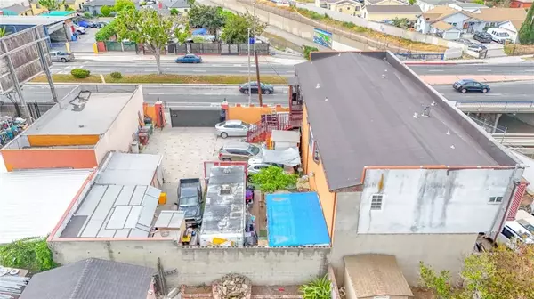 Compton, CA 90222,923 W Rosecrans Avenue