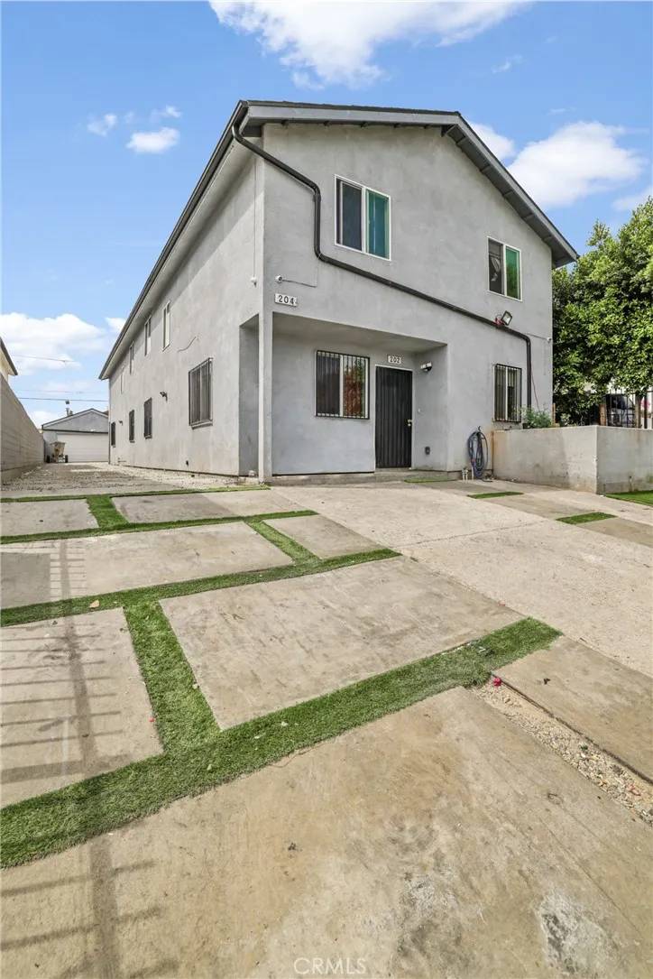 202 E 116th st, Los Angeles, CA 90061